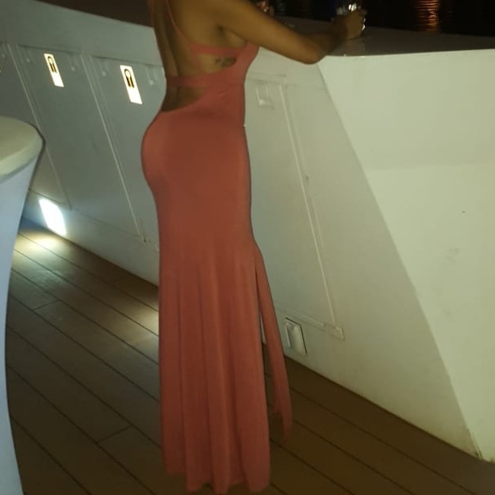 Long maxi dress (peach)